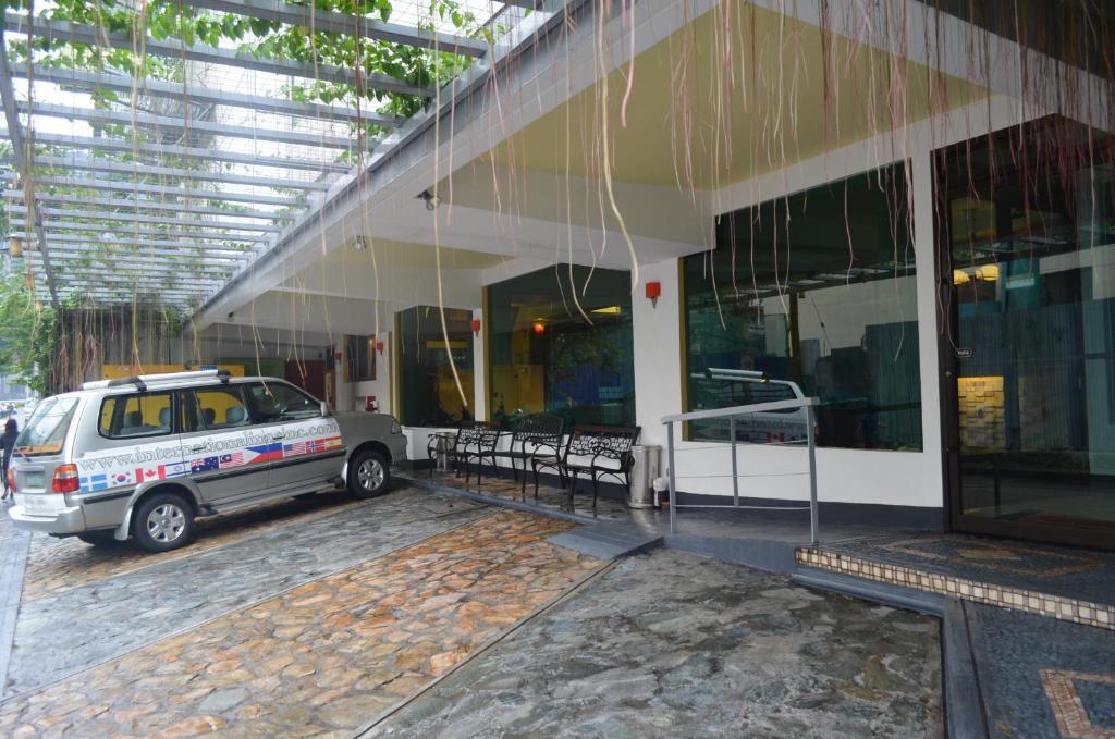 Franchise One Hotel Makati City Zewnętrze zdjęcie